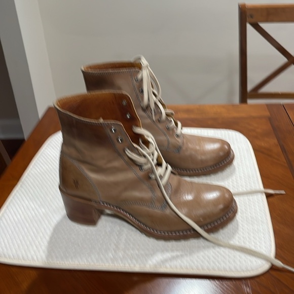 The Frye Company, sabrina 6G Lace Up boots - Picture 5 of 6